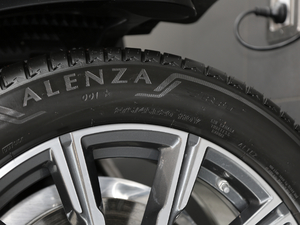 2020xDrive30i M\b ݆̥ߴ