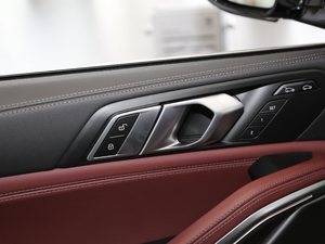 2020xDrive30i M\(yn)(dng)b g