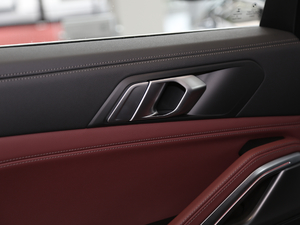 2020xDrive30i M\(yn)(dng)b g