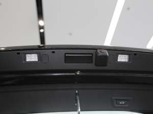 2020xDrive30i M\(yn)(dng)b g