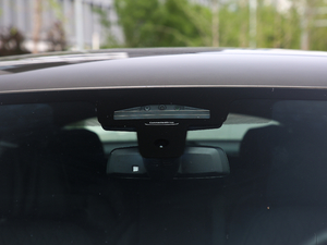 2020xDrive40i  M\b ^