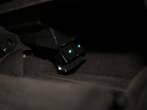 2020xDrive40i  M\(yn)(dng)b g