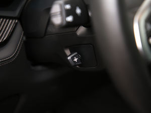 2020xDrive40i  M\(yn)(dng)b g