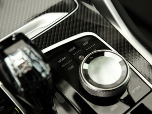 2020xDrive40i  M\b п؅^