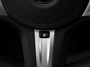 2020xDrive40i  M\b п؅^