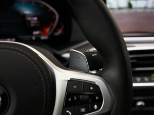 2020xDrive40i  M\b п؅^