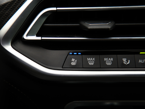 2020xDrive40i  M\b п؅^