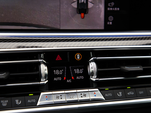 2020xDrive40i  M\b п؅^