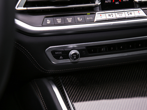 2020xDrive40i  M\b п؅^