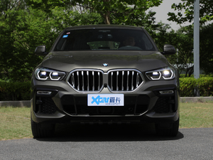 2020xDrive40i  M\(yn)b 