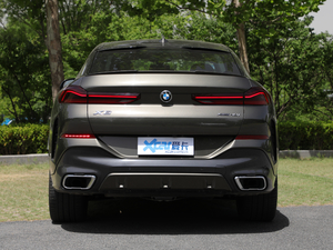 2020xDrive40i  M\(yn)b 