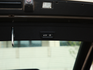 2020xDrive40i  M\(yn)(dng)b 