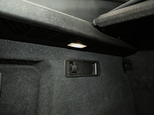 2020xDrive40i  M\(yn)(dng)b 