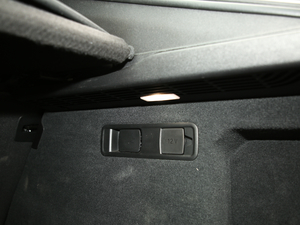 2020xDrive40i  M\(yn)(dng)b 