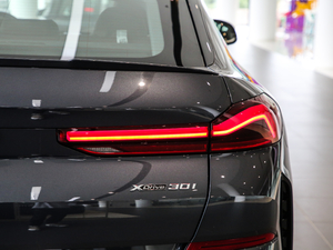 2020xDrive30i M\(yn)(dng)b β