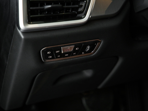 2020xDrive30i M\b п؅^