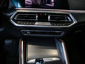 2020xDrive30i M\b п؅^