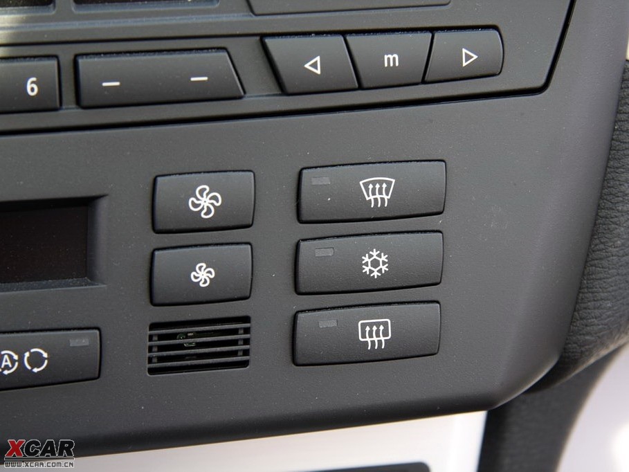 2009RX3Mڣ xDrive 3.0i 