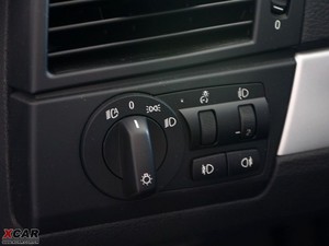 2009xDrive 2.5i IȰ п؅^