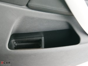 2009款xDrive 2.5i 领先版 空间座椅