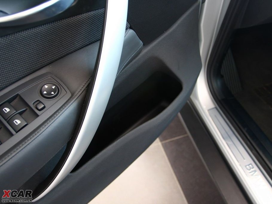 2009RX3Mڣ xDrive 3.0i 