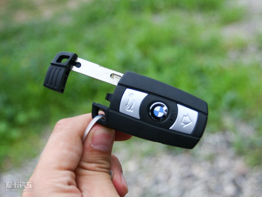 2010RX1(M) sDrive 18i