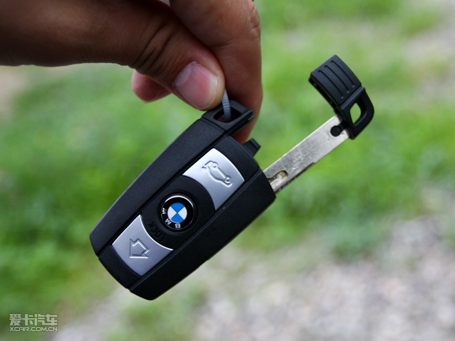 2010RX1(M) sDrive 18i