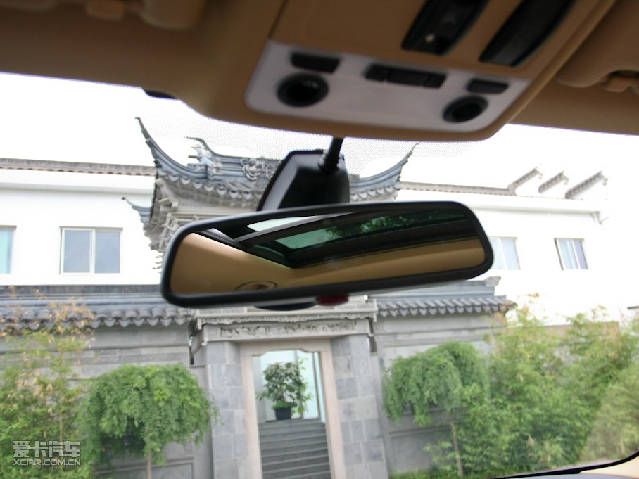 2010RX1(M(jn)) sDrive 18i