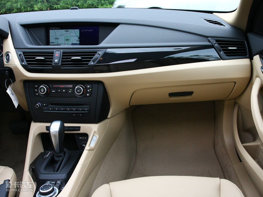 2010RX1(M) sDrive 18i