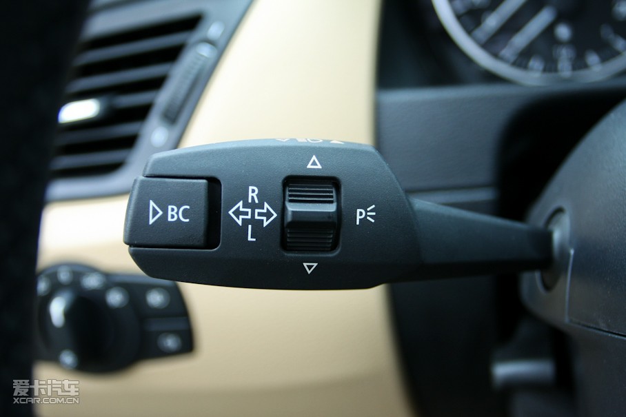 2010RX1(M(jn)) sDrive 18i