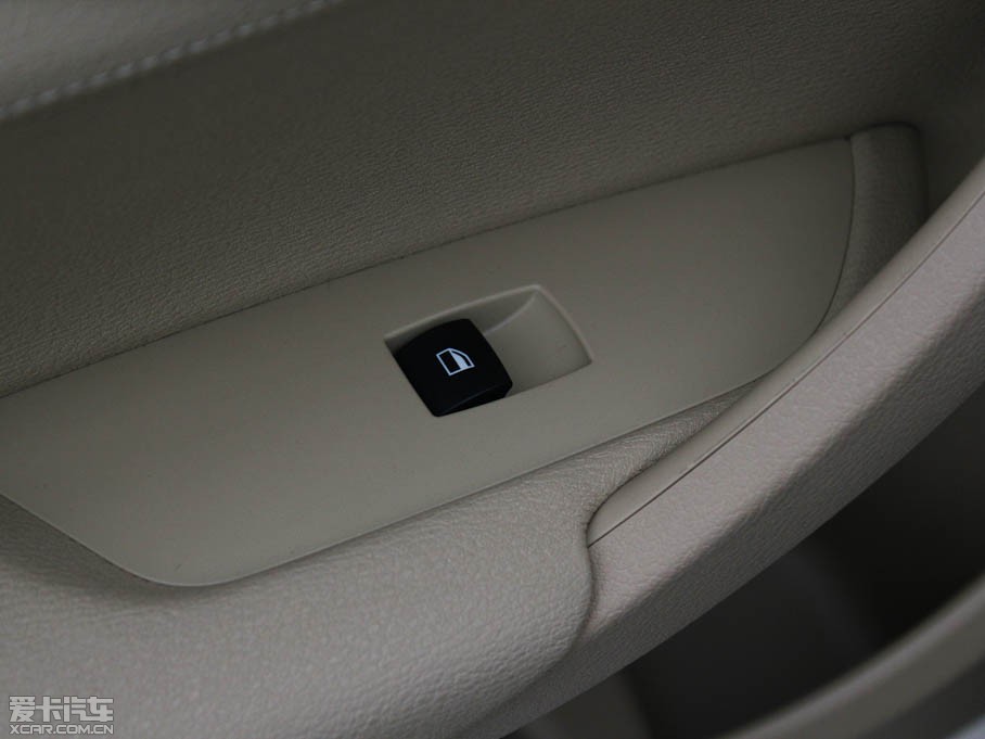 2010RX1(M(jn)) xDrive 28i