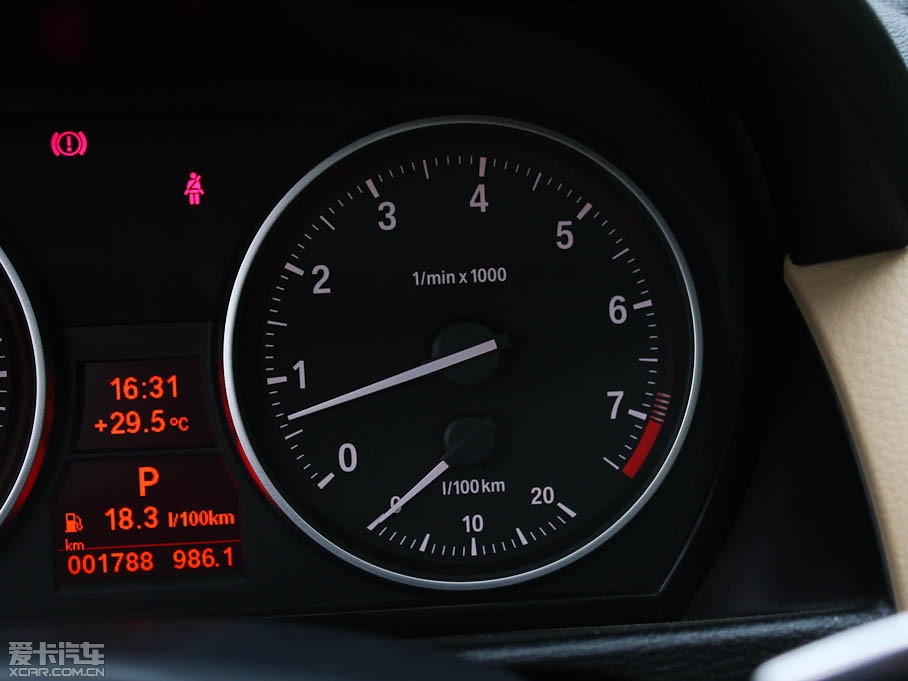 2010RX1(M) xDrive 28i