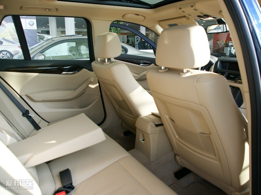 2010RX1(M) xDrive 28i