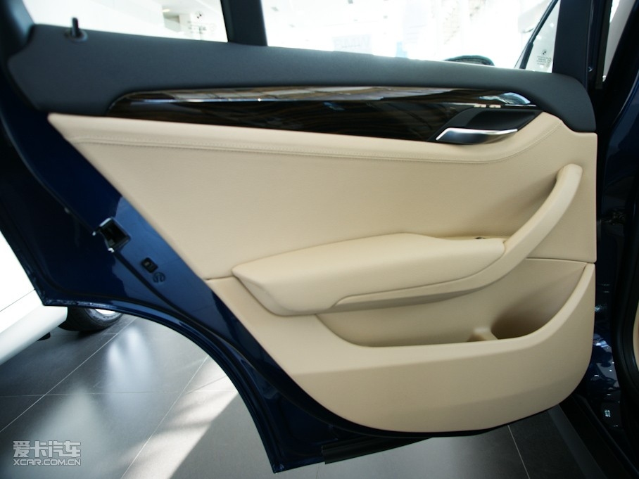 2010RX1(M) xDrive 28i