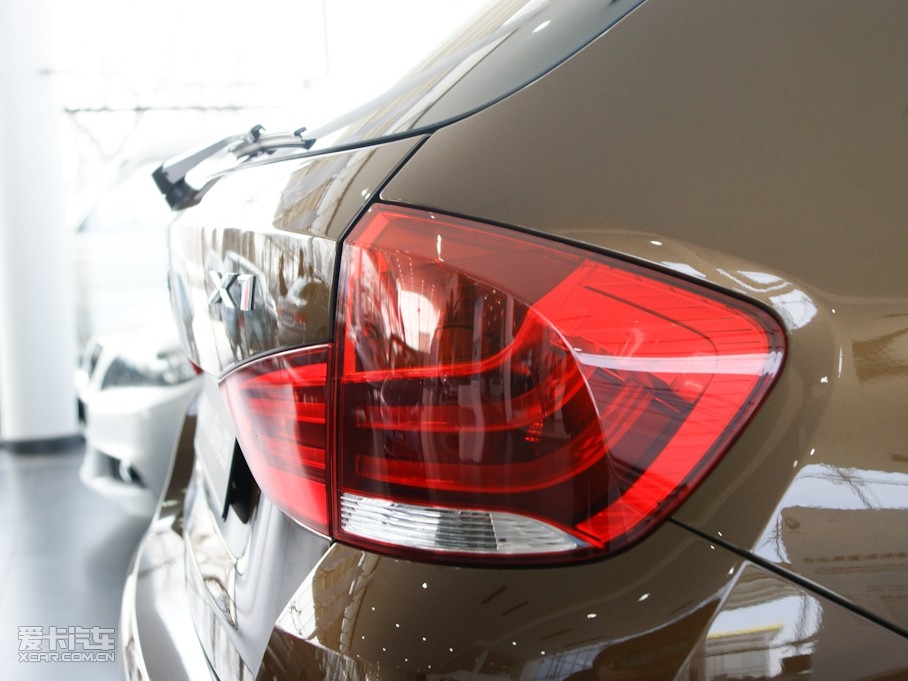 2010RX1(M) xDrive 28i