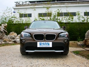 2010款xDrive 25i 正前