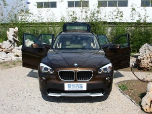 2010款xDrive 25i 车门全开