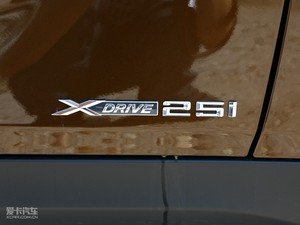 2010xDrive 25i ^