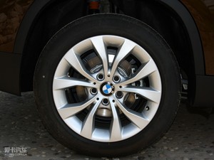 2010款xDrive 25i 轮圈
