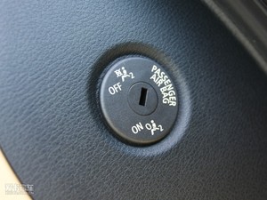 2010xDrive 25i п؅^(q)