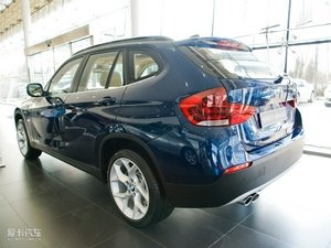 2010xDrive 28i w^