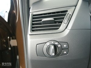 2010xDrive 28i п؅^