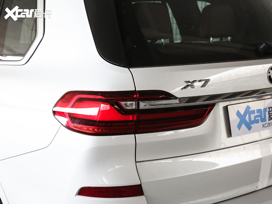 2020RX7 xDrive40i  M\b