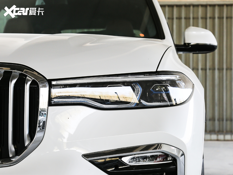 2020RX7 xDrive40i  M\b