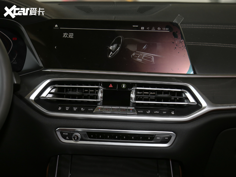 2020RX7 xDrive40i  M\b