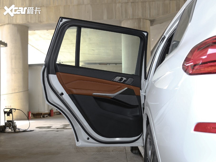 2020RX7 xDrive40i  M\b