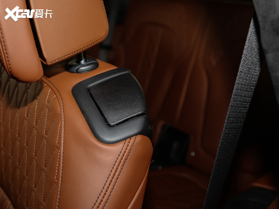 2020RX7 xDrive40i  M\b