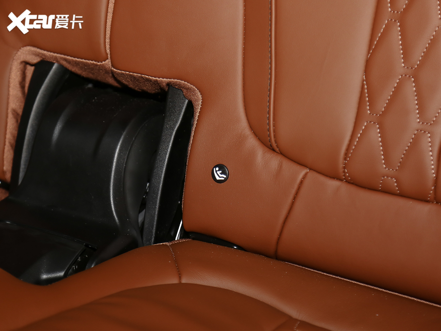 2020RX7 xDrive40i  M\b