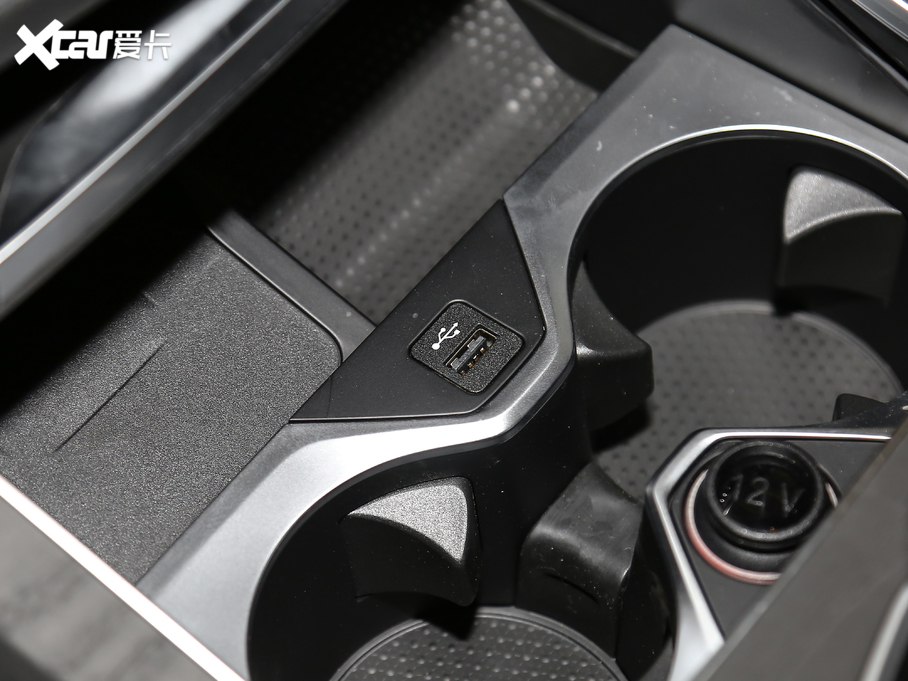 2020RX7 xDrive40i  M\(yn)(dng)b