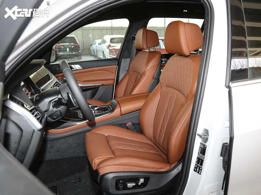 2020RX7 xDrive40i  M\(yn)(dng)b